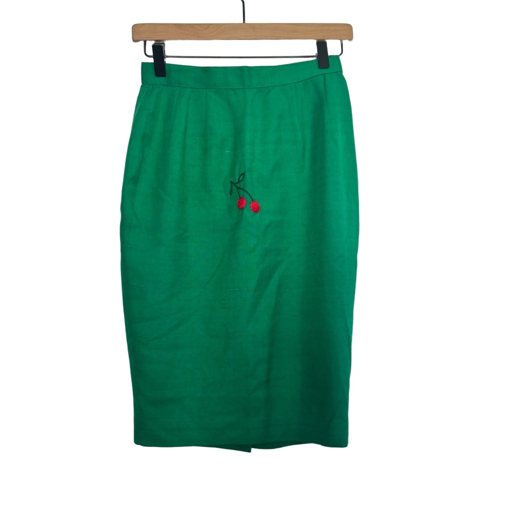 St. Gillian Vintage Skirt Kelly Green 100% Silk Pencil Red Cherry‎ Embroidered 4